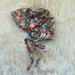 Floral baby bonnet